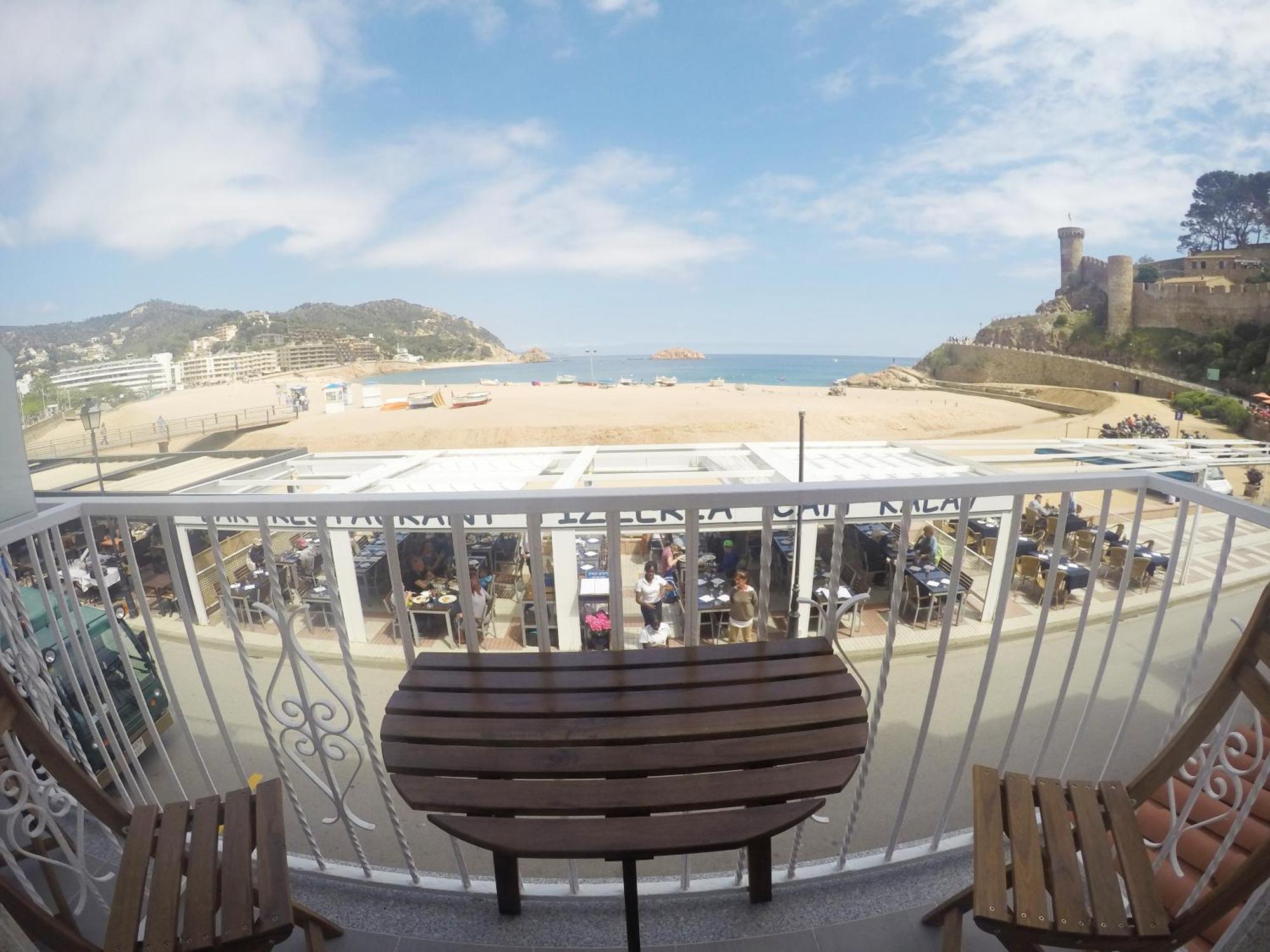 Hostal Del Mar Tossa de Mar Exterior foto